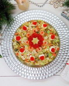 Современный оливье с авокадо