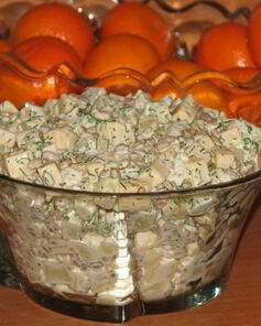 Салат из консервированных ананасов