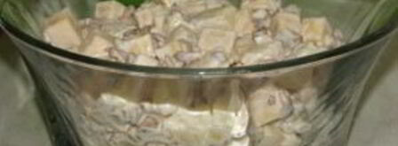 салат из консервированных ананасов. Шаг 6