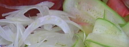 салат из свежих овощей с мятой. Шаг 4