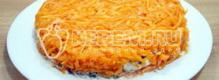 классический салат мимоза. Шаг 8