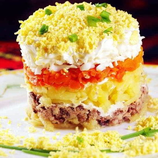 Рецепт мимозы с консервой