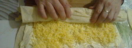 мимоза в рулете из лаваша. Шаг 8