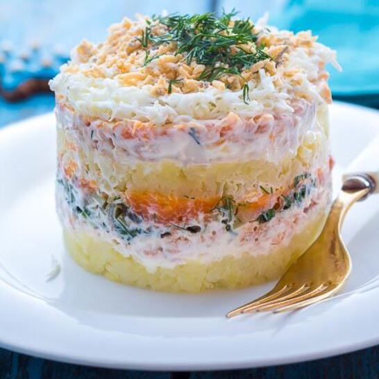 Рецепт салата мимоза с консервированной рыбой