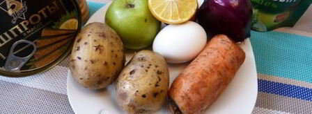 салат мимоза со шпротами. Шаг 4