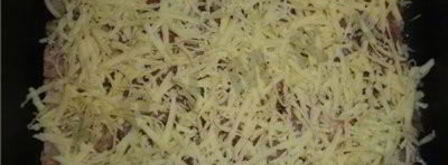 мясо с сыром и майонезом под шубой. Шаг 3