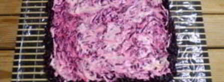 селедка под шубой в виде рулета. Шаг 5