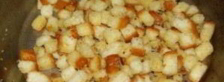 салат с сухариками. Шаг 4