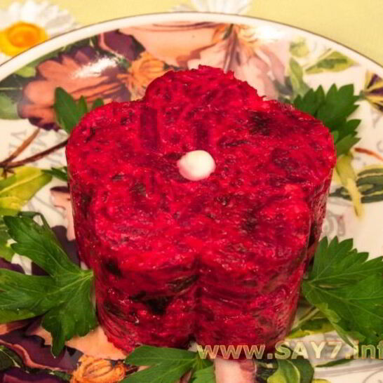 Рецепт салата со свеклой и черносливом