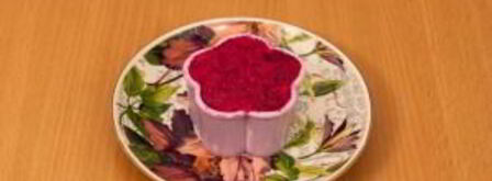 салат со свеклой и черносливом. Шаг 9