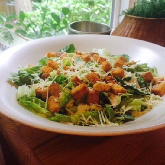 Рецепт салата цезарь с заправкой из тофу