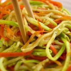 Салаты из кабачков