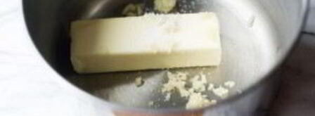 чесночный соус с маслом. Шаг 3