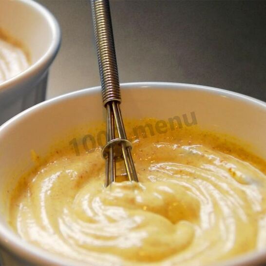 Рецепт домашнего майонеза с вареным яичным желтком и горчицей