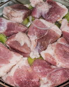 Быстрый маринад для свинины из киви