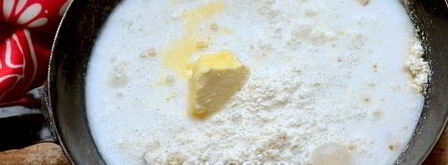 густой крем бешамель на сковороде. Шаг 6