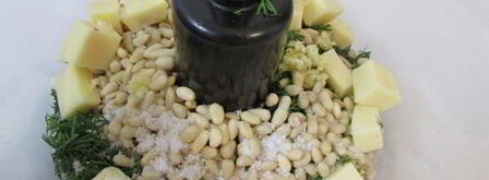 филе индейки с соусом песто из укропа. Шаг 4