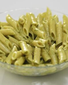 Паста с соусом песто