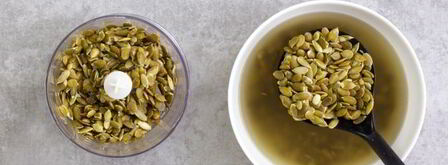 песто из тыквенных семечек. Шаг 6