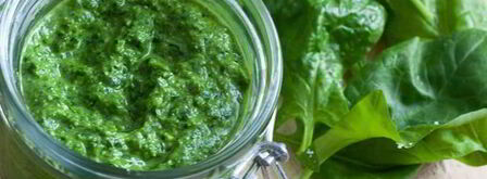 пряный соус песто из шпината. Шаг 4