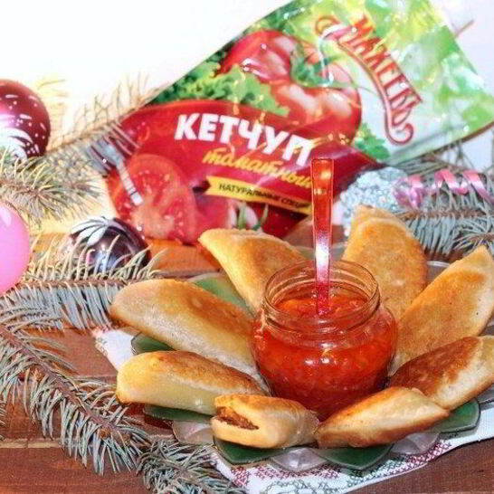 Рецепт пирожков эмпанадас с соусом сальса