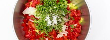 сальса из авокадо с помидорами. Шаг 7