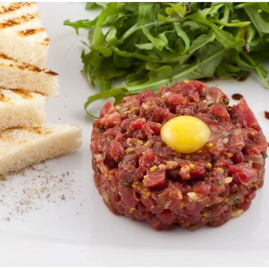 Рецепт тартара из говядины с каперсам, грибами и красным луком