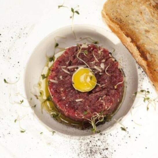 Рецепт тартара из говядины с трюфельным маслом