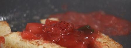 тартар из клубники с йогуртом. Шаг 5