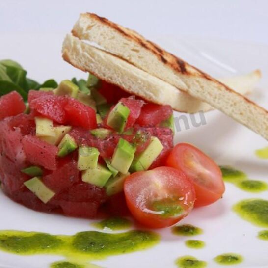 Рецепт тартара из тунца с авокадо