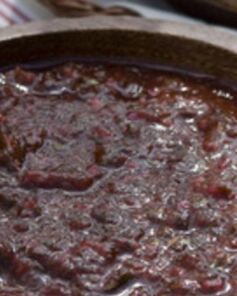 Ткемали красный