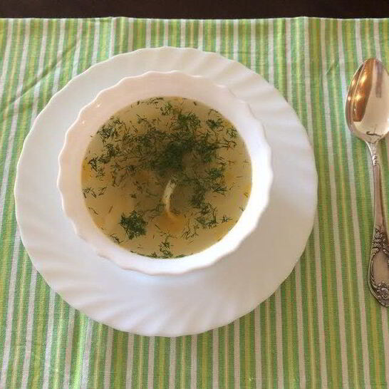 Рецепт куриного бульона с домашней лапшой