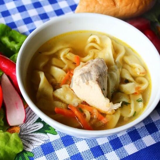 Рецепт куриного бульона с лапшой