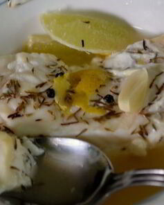 Палтус в лимонно-тимьянном бульоне