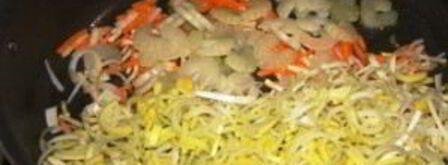 простой суп на мясном бульоне. Шаг 3