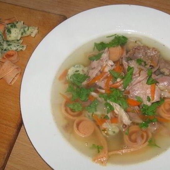 Рецепт супа панадель — бульона с блинчиками