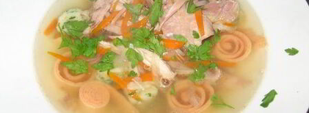 суп панадель — бульон с блинчиками. Шаг 8