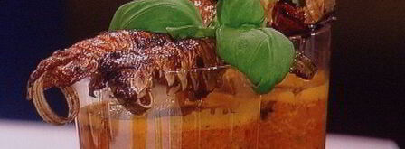 гаспачо из паприки с пикантно замаринованной креветкой. Шаг 8