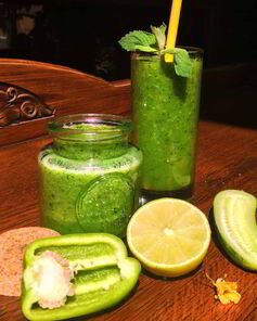 Зеленый гаспачо Дачный смузи