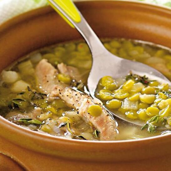 Рецепт горохового супа со свиной рулькой