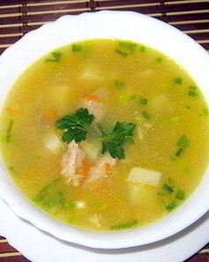 Суп гороховый с курицей