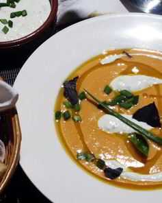 Холодный крем-суп с морковью и йогуртом