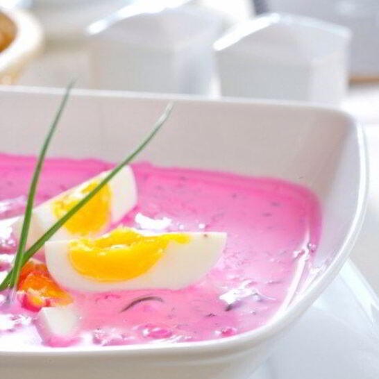 Рецепт холодного супа из свеклы с огурцами, щавелем и березовым соком