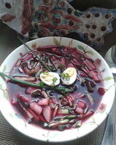 Холодный суп на свекольном квасе