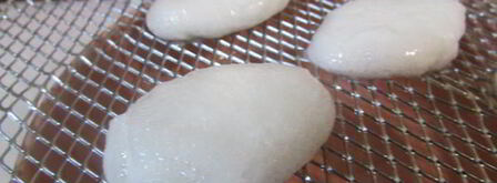 клубнично-лимонный холодный суп с нежными клецками. Шаг 9