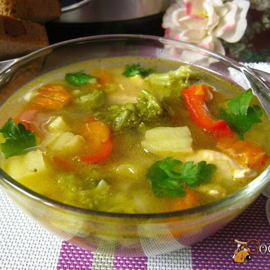 Рецепт куриного супа с брокколи