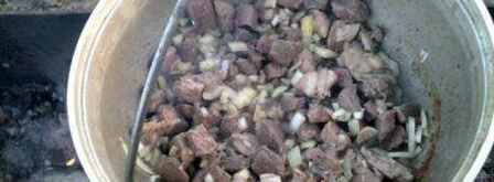 лагман в казане на костре. Шаг 5