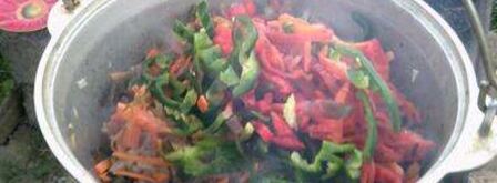 лагман в казане на костре. Шаг 7