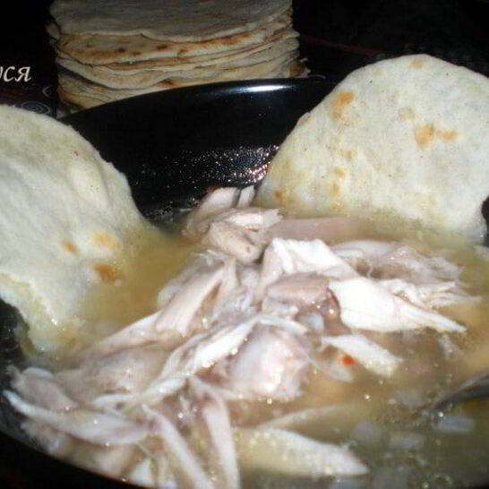 Рецепт мексиканского куриного супа с тортильяс