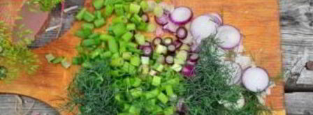 окрошка классическая с колбасой на квасе. Шаг 5